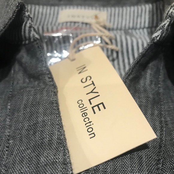 NWT Grey Collar Bronze Button Blouse - Picture 5 of 5